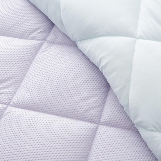 Novotextil- Couette bicolore.  microfibre. Densité 350gr/m2 Move